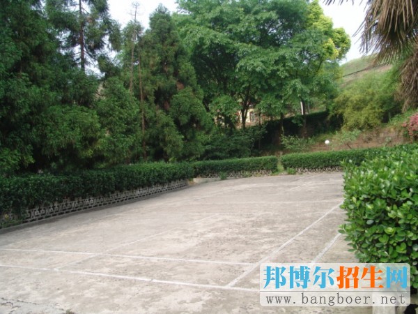 重慶濰柴技工學校網站網址