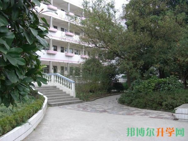 重慶市萬盛職教中心網站網址