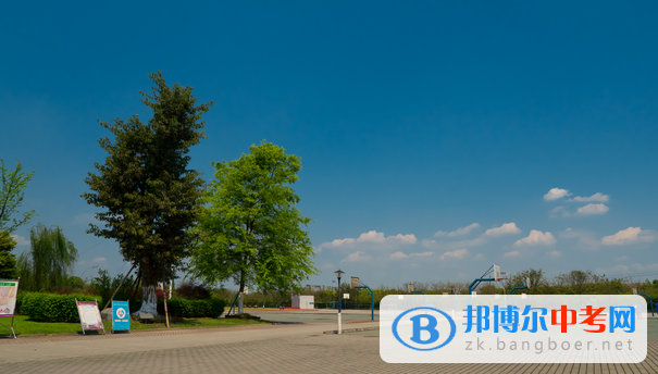 四川省華潤學校2022年學費、收費多少