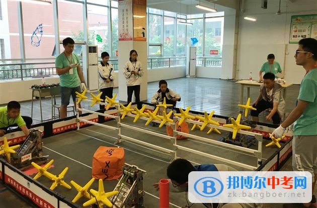棠外初中VEX機器人代表隊包攬省賽冠亞軍