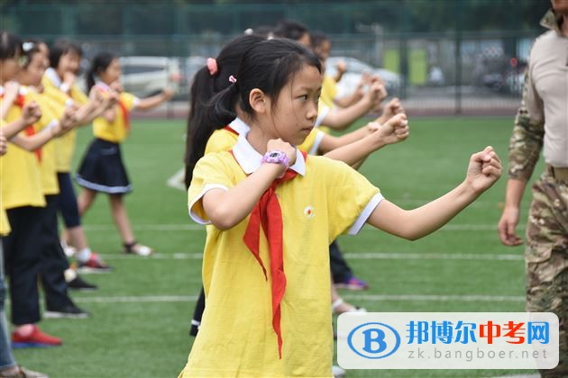 少年榜樣 中國力量——記棠外附小五年級國防教育活動