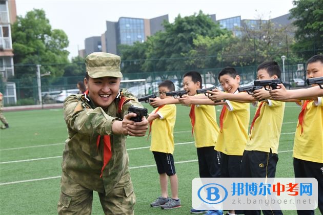 少年榜樣 中國力量——記棠外附小五年級國防教育活動