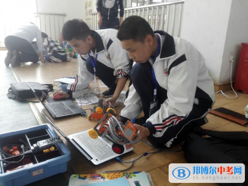 樹德都外機器人競賽隊再進省賽