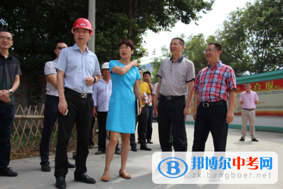 楊春禧副區長到四川省雙流縣永安中學調研學校建設工作