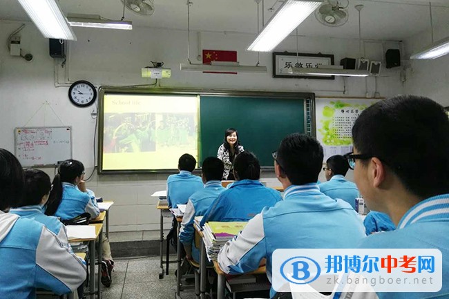 英語教研組開展高新區未來名師區級研究課基地校活動