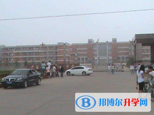劍閣縣開封中學招生辦聯系電話