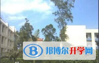 四川省富順縣永年中學校怎么樣、好嗎