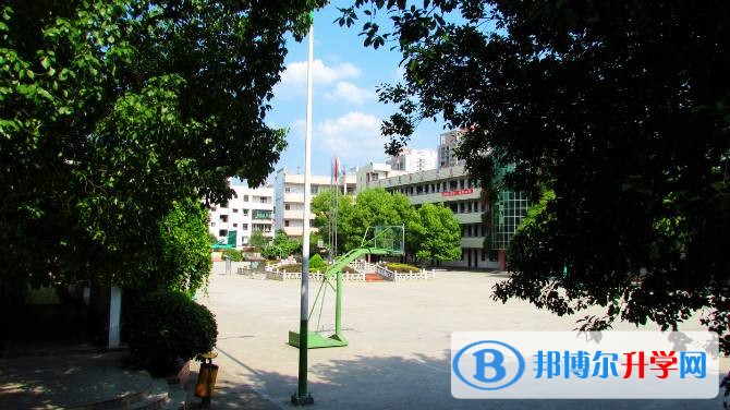 銅仁市第二中學2018年招生計劃