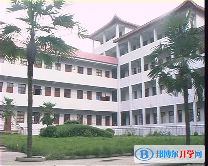 貴州省江口縣民族中學地址在哪里