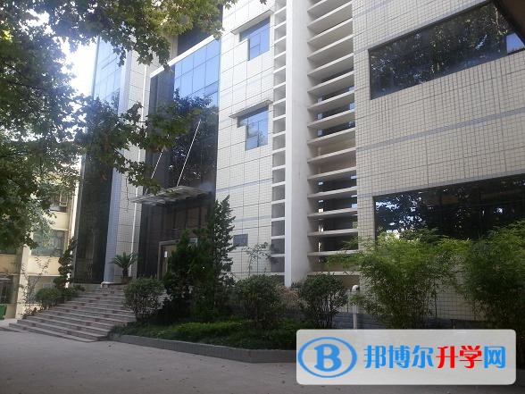 安順市第一高級中學怎么樣、好嗎