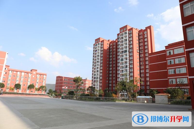 貴州省畢節梁才學校怎么樣、好嗎