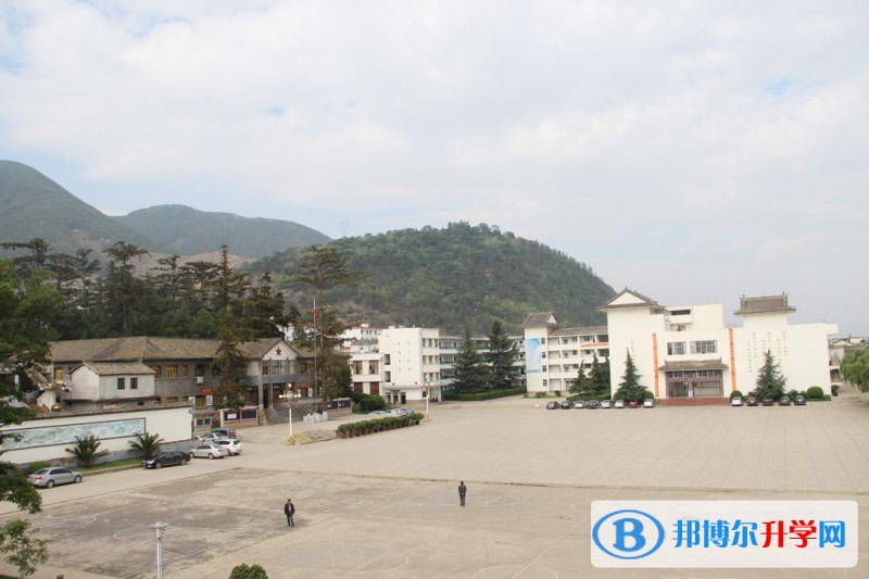 會澤第一中學招生辦聯系電話