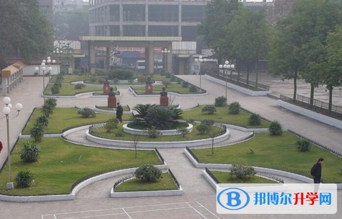 重慶市萬州第三中學學費