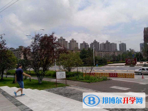 重慶市長壽中學校地址在哪里