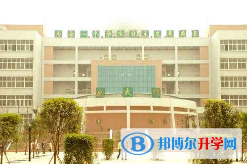 重慶市長壽中學校招生辦聯系電話