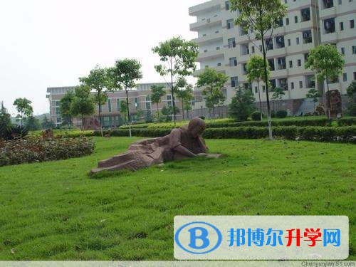 銅梁縣第一中學招生辦聯系電話
