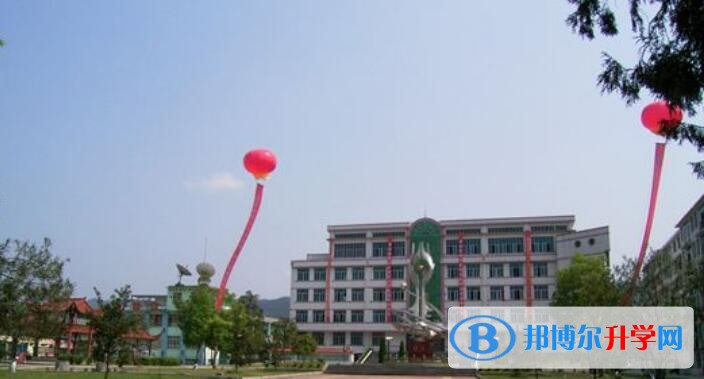 天柱第二中學怎么樣、好嗎