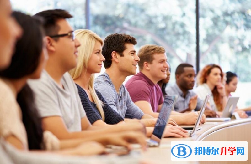 西安中考生落榜后可不可以復讀
