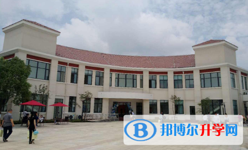 上海宏潤博源學校2023年報名條件、招生要求、招生對象