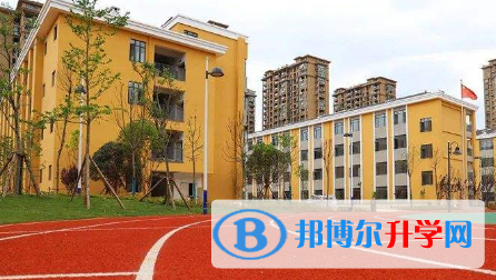 昆明外國語學校國際部怎么樣、好不好