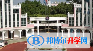 大連華美英語學校2023年學費、收費多少