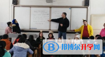 成都愛思瑟國際學校2023年招生辦聯系電話