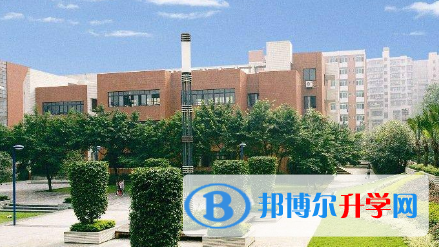 重慶史迪威外語學校怎么樣、好不好