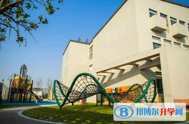 北大附屬嘉興實驗學校初中部怎么樣、好不好