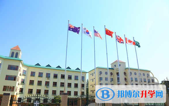 青島銀河學校2020年學費、收費多少