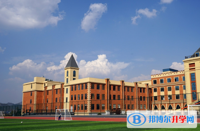 貴陽一中普瑞國際學校初中部2020年報名條件、招生要求、招生對象