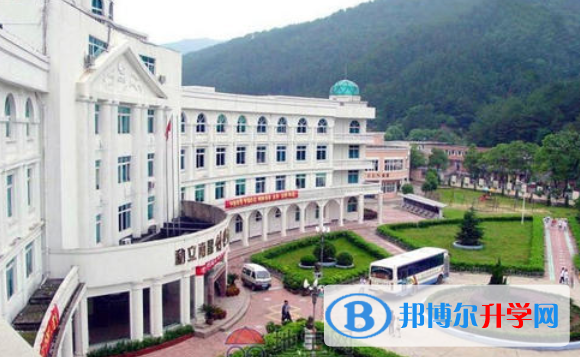 江西西山國際學校初中部怎么樣、好不好