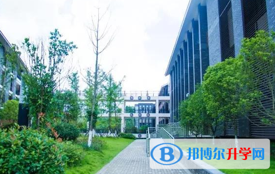 清鎮博雅國際實驗學校網站網址 