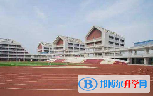 鄭州航空港育人國際學校網站網址 