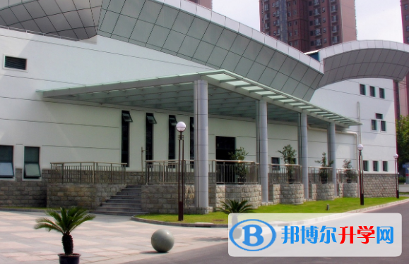 上海建平中學國際課程教學中心2023年學費、收費多少