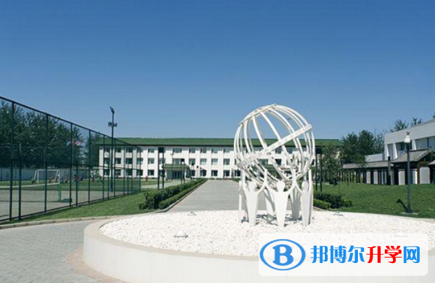 北京樂成國際學校網站網址 