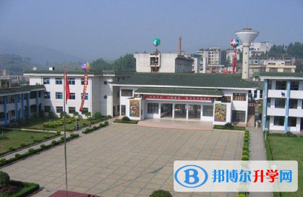 普宜中學2021年報名條件、招生要求、招生對象 