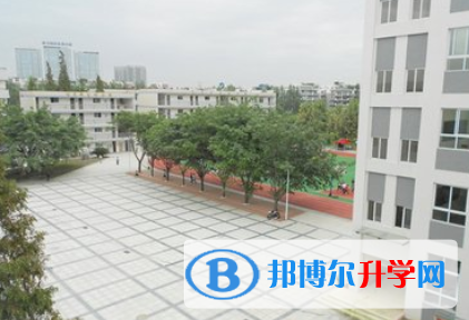 重慶市榮昌中學校2021年報名條件、招生要求、招生對象 