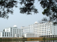 崇州市何家鄉中學2025年宿舍條件