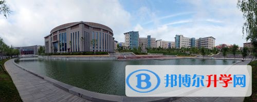 貴州甲秀中學2021年報名條件、招生要求、招生對象