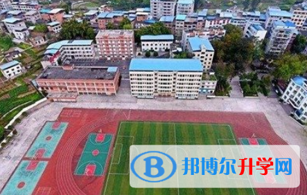 重慶市萬州區魚泉中學2021年宿舍條件