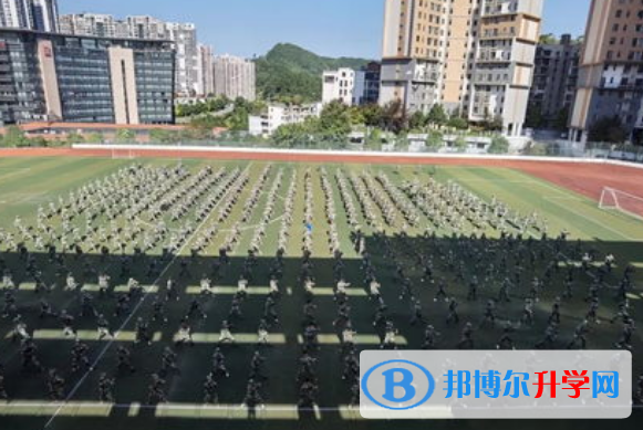 普安青山民族中學2021年報名條件、招生要求、招生對象