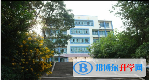 重慶市石柱民族中學校網站網址