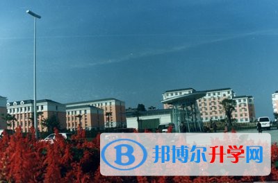四川省綿陽南山中學2021年報名條件、招生要求、招生對象 