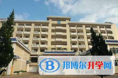 貴州凱里第一中學2021年報名條件、招生要求、招生對象 