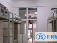 羅甸第一中學2025年報名條件、招生要求、招生對象