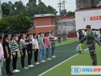 宜賓縣第一中學校網站網址主頁