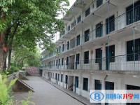 巴中鼎山中學怎么樣、好不好