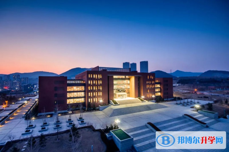 四川中江城北中學2021年學費、收費多少