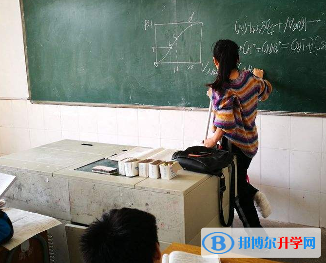西昌市禮州中學2022年報名條件、招生要求、招生對象