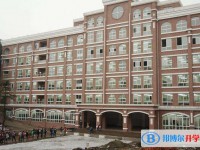瀘州外國語學校2025年學費、收費多少